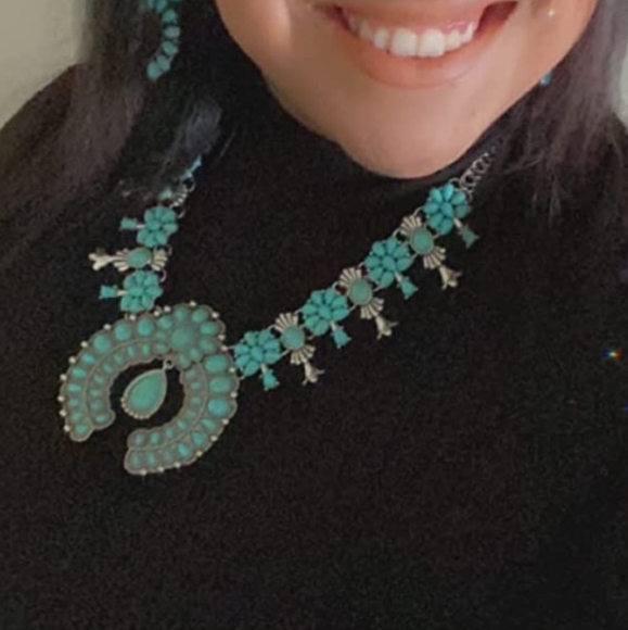 New Simulated turpouise squash Blossom Necklace - Picture 7 of 10